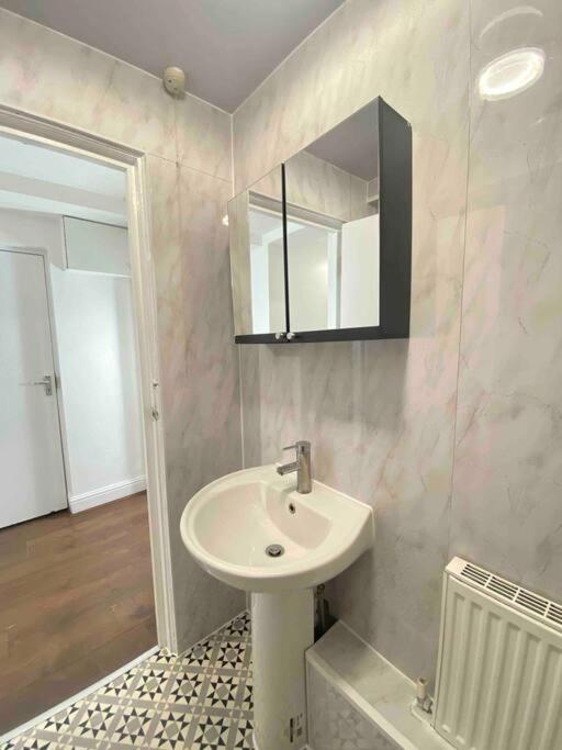 Chic 2 Bed In Brick Lane Appartamento *